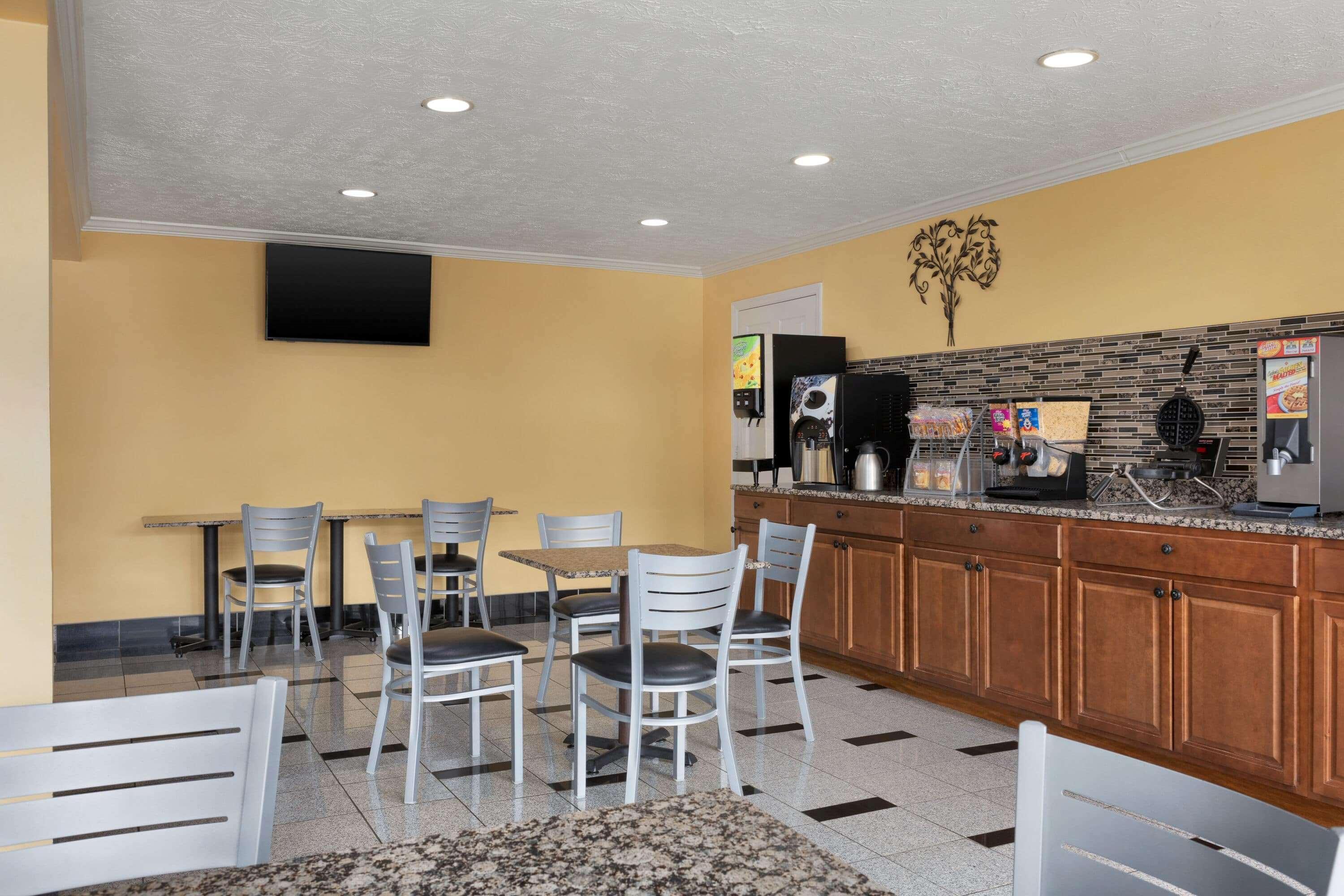 Super 8 By Wyndham Whites Creek/ Nashville Nw Area Exterior photo